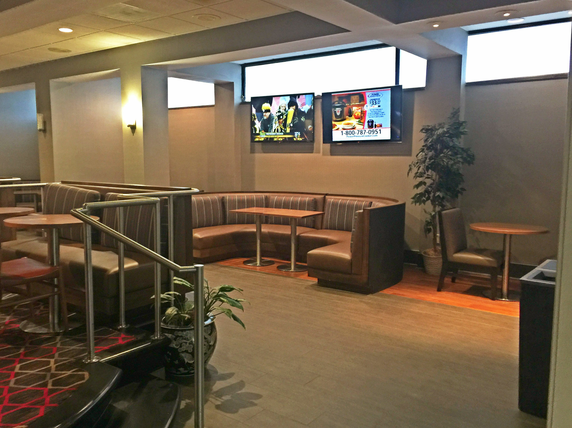 Wyndham Garden Inn Pittsburgh Airport Robinson Township Exterior foto